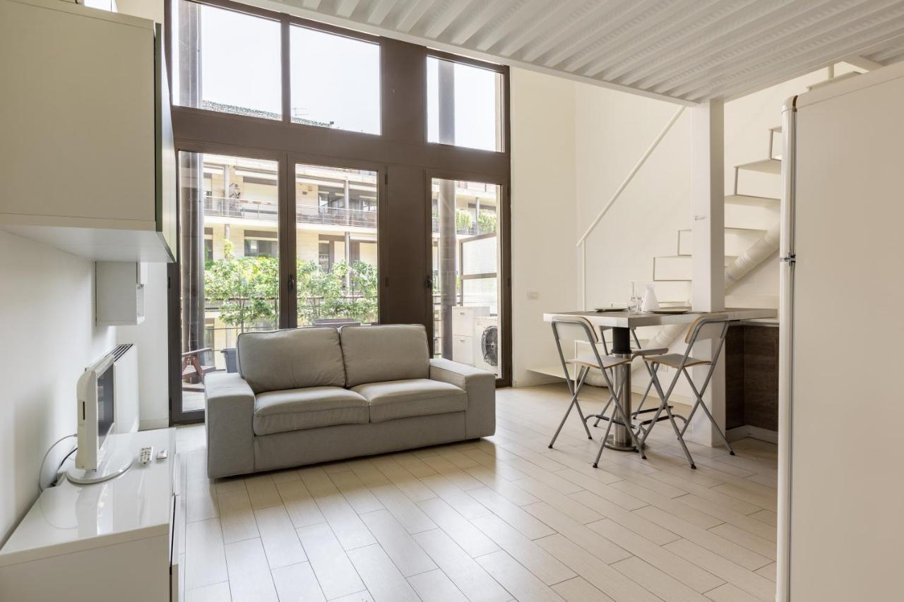 Elegant Loft With Balcony! Apartment Milan Luaran gambar