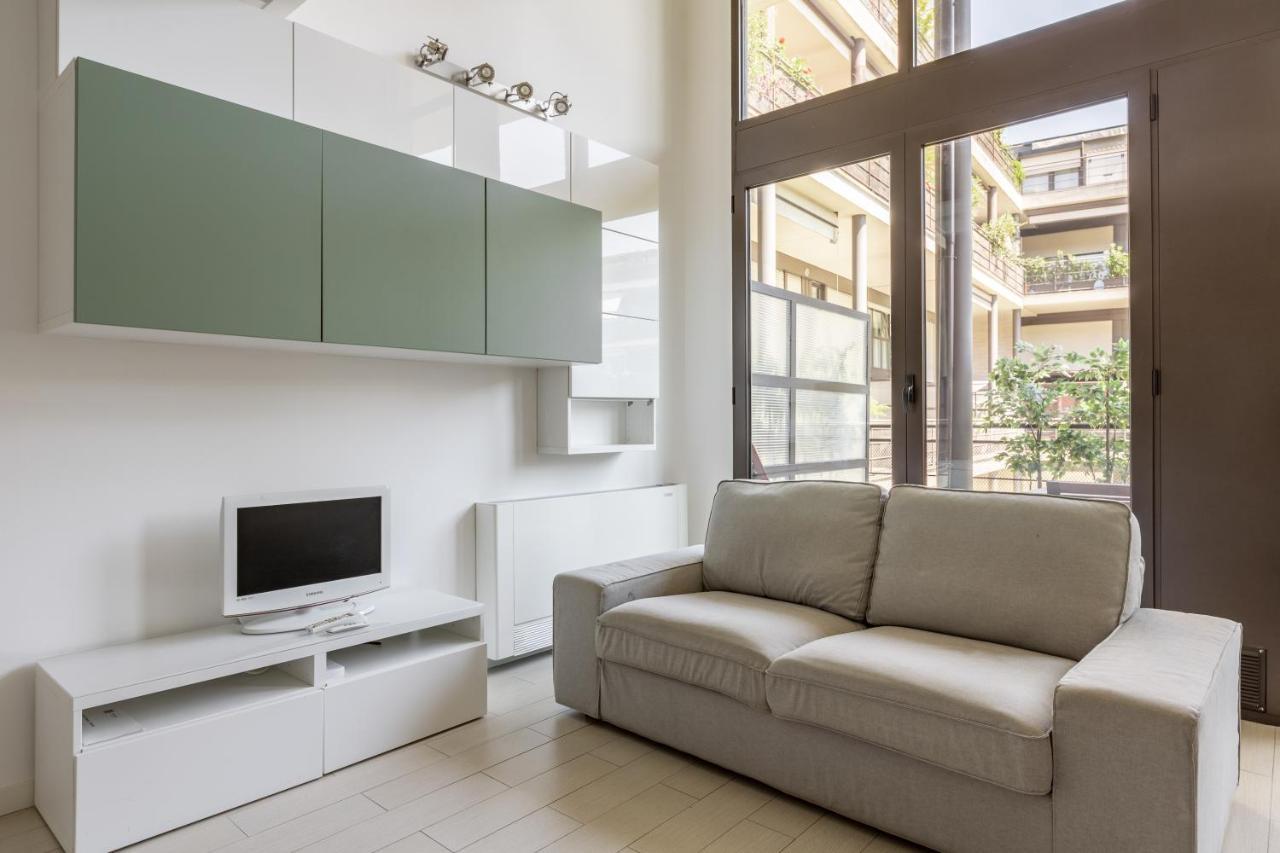 Elegant Loft With Balcony! Apartment Milan Luaran gambar